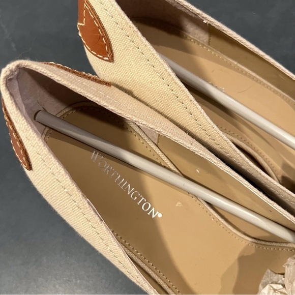 NEW Worthington sz 8 tan and brown spectator peeptoe pumps - Picture 15 of 16